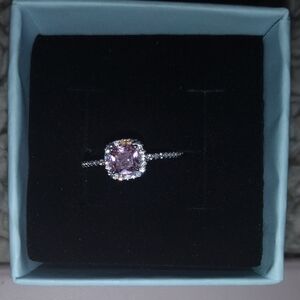 Sophisticated Silver Ring with Pink Stone